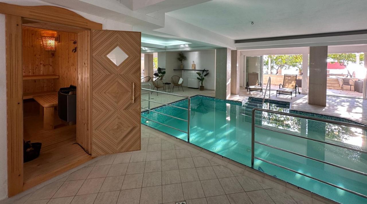 Luxury Seaside Villa With A Classic Mediterranean Olive Garden, A Fully Equipped Professional Kitchen, Pool, Sauna, Padle Boards And Canoe - Miolin Beach House Трогір Екстер'єр фото
